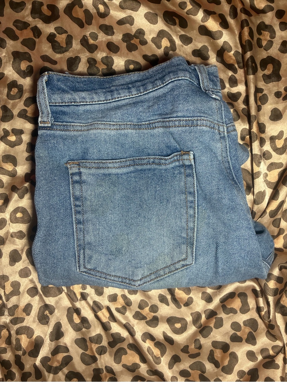 ⭒ celebrity pink ripped high waisted jeans